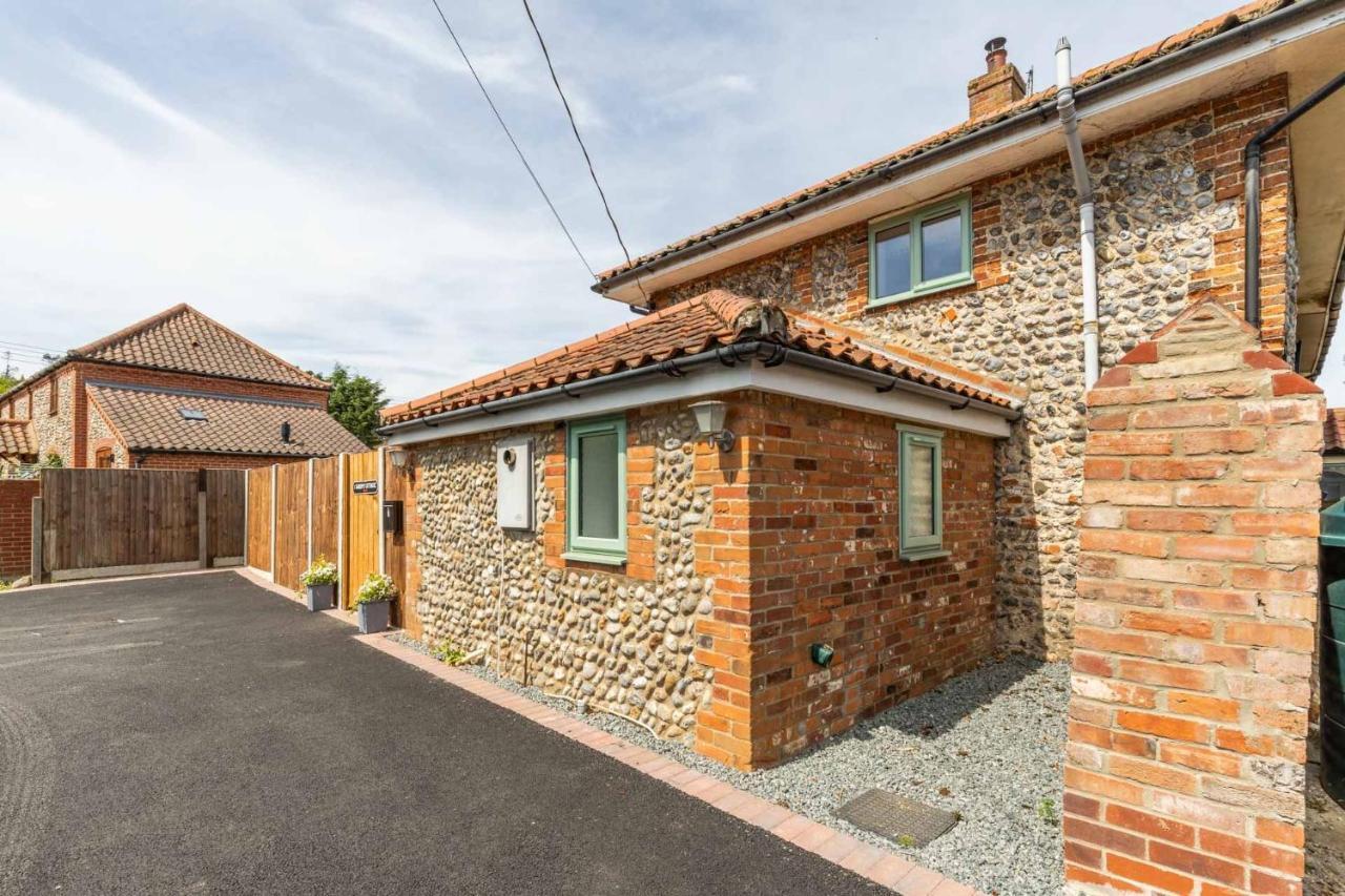 Host & Stay - Sand Pit Cottage Thorpe Market 외부 사진